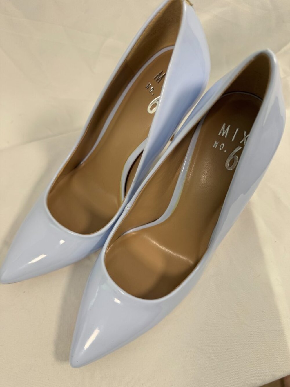 Mix No. 6 Periwinkle Patent Pointed Toe Pumps Sz 9.5 - Picture 4 of 6